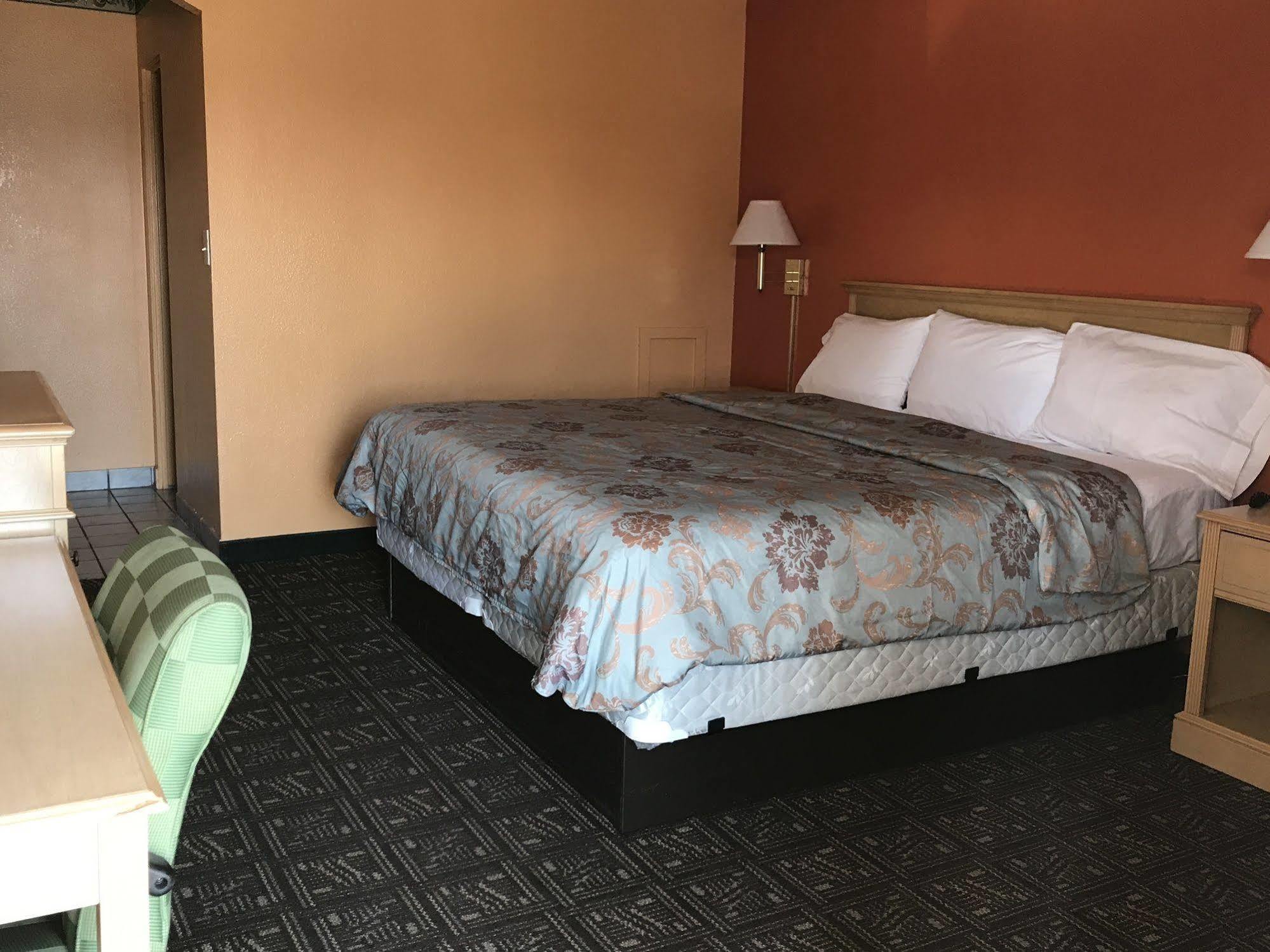 Hutchinson Inn Eksteriør billede